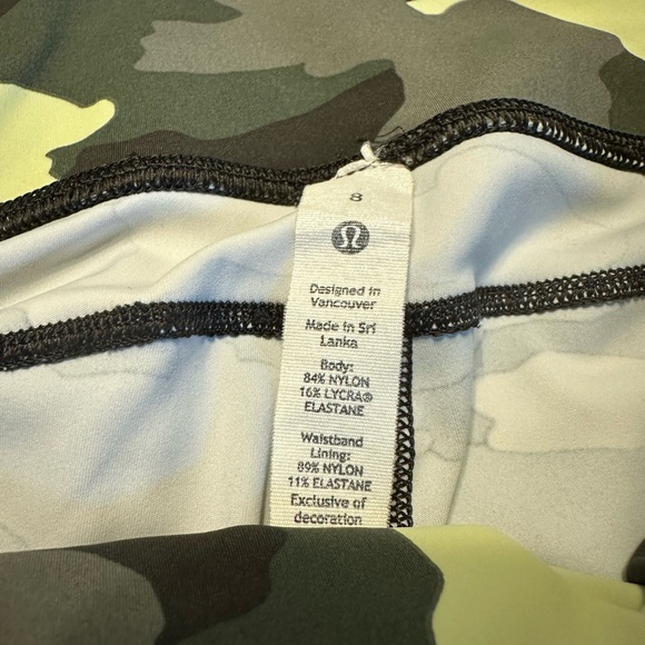 Lululemon 7/8th leggings size 8 - Picture 4 of 5
